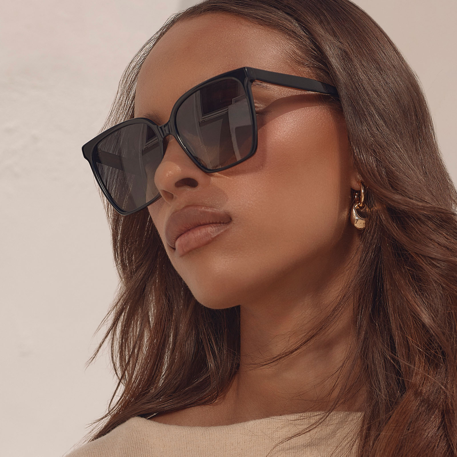 Naomi Sunglasses — Black + Grey Gradient Polarized